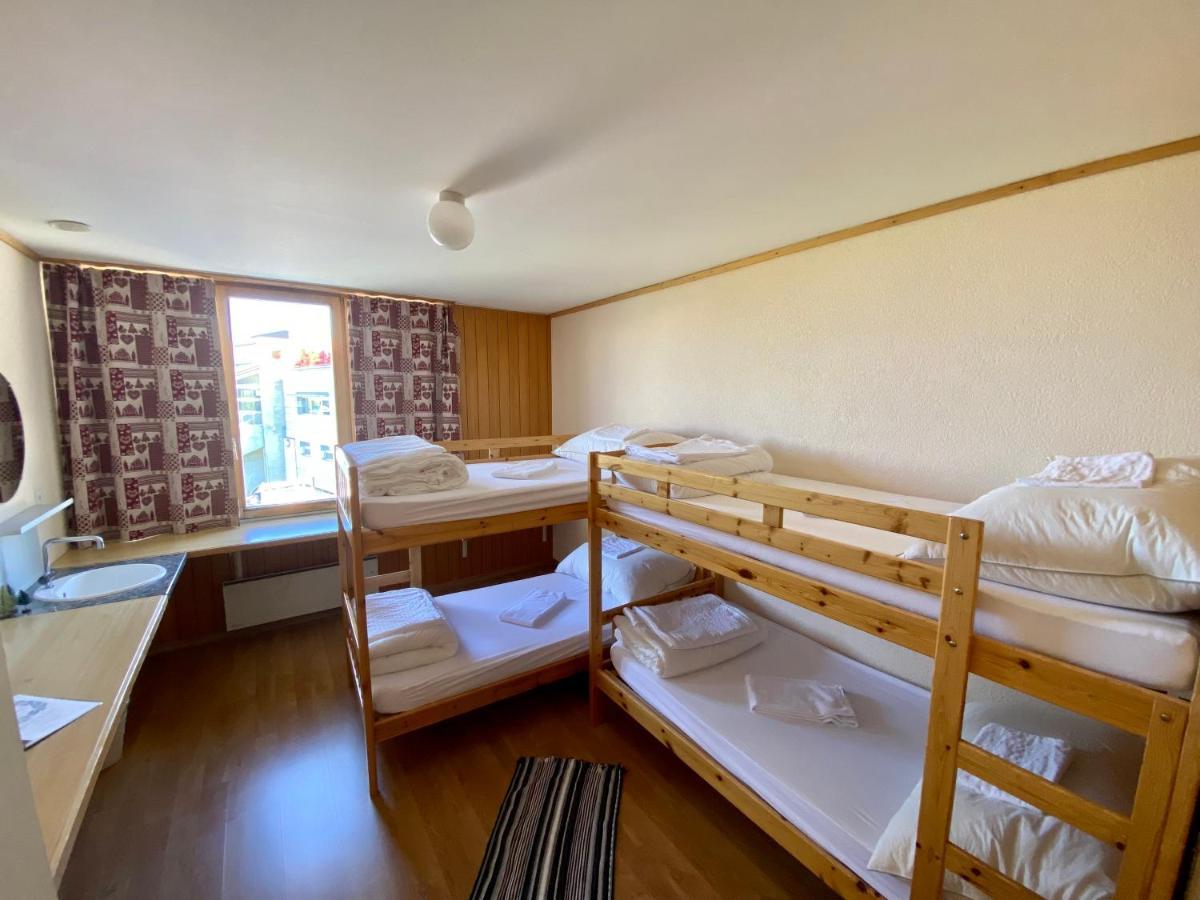 Tignousa Logement De Groupes Et Individuels Saint-Luc Dış mekan fotoğraf